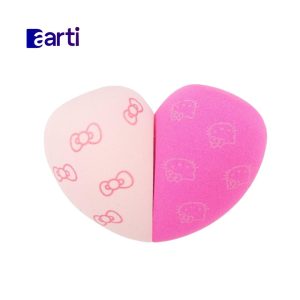 Dúo de esponjas de maquillaje de felpa premium Hello Kitty de Creme Shop